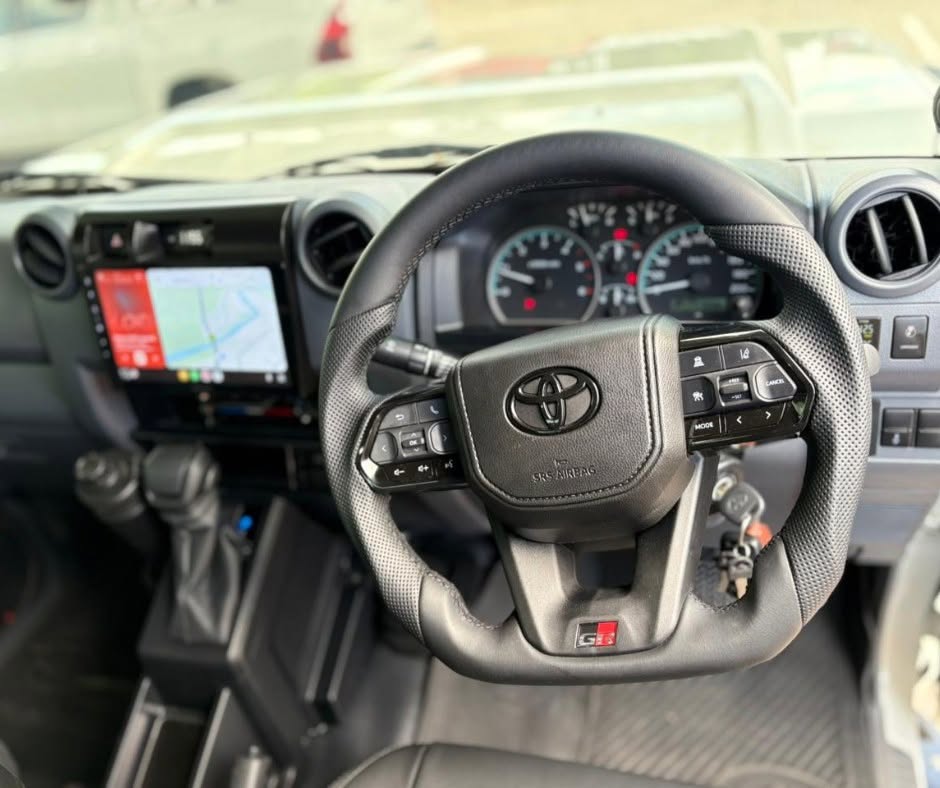 SVE steering wheel upgrade — Bravo Cruiser — ARB & Onca Equipped Land Cruiser 79, fitted by Venture 4x4 in Nelspruit